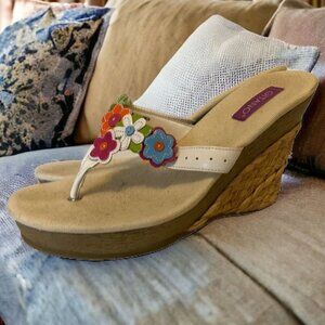 90s Gitano White Floral Platform Wedge Sandals Size 8.5
